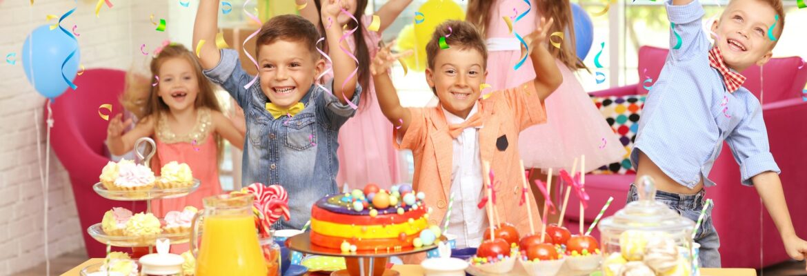 Geburtstag feiern im Kindergarten Geburtstagslied und Geburtstagskuchen Geburtstagsspiele Geburtstagsbasteln Ideen und Anregungen