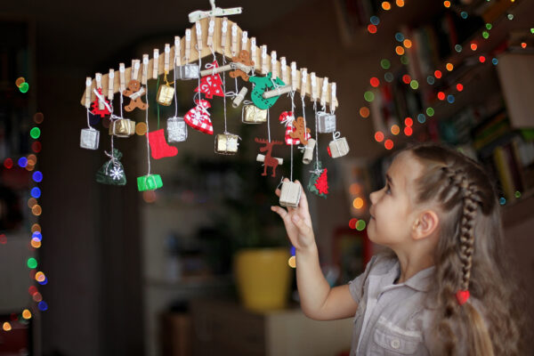 Weihnachten im Kindergarten: Besinnliche Zeit kreativ gestalten | Pro